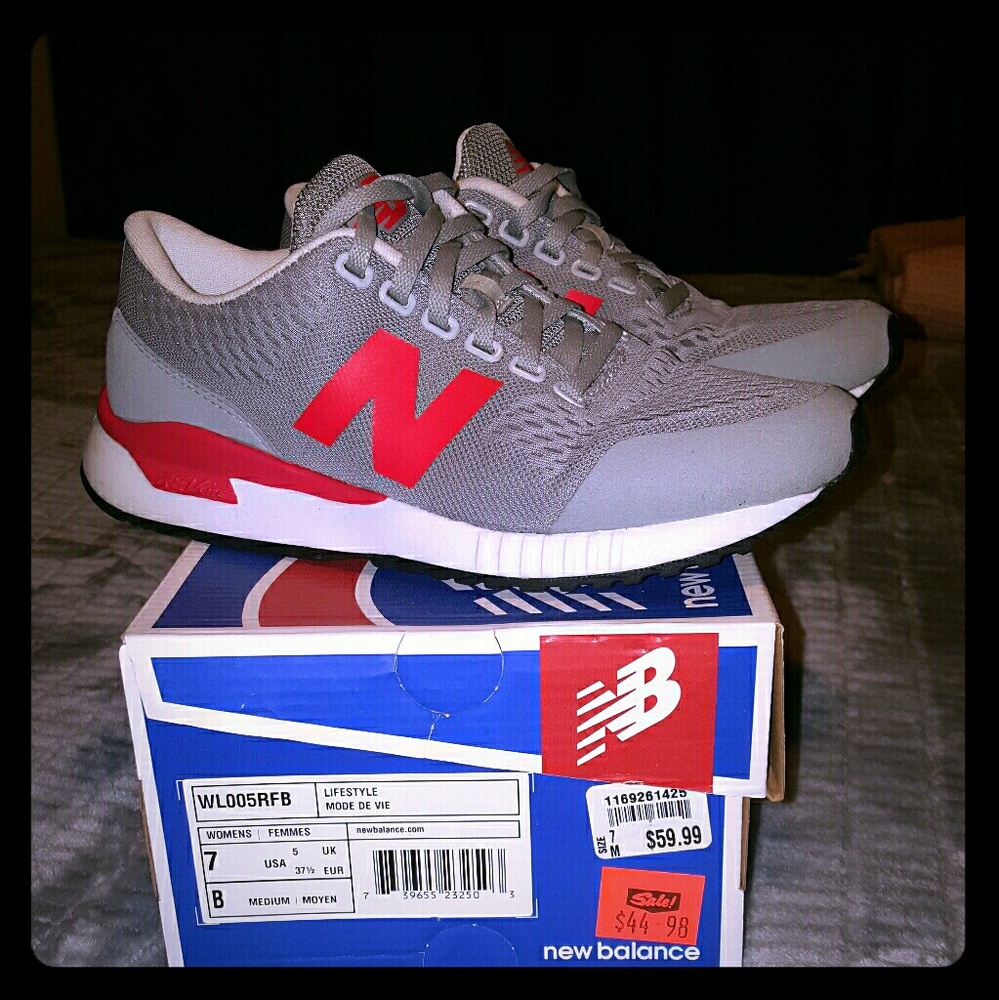 ***NOT FOR SALE***New Balance women's shoes